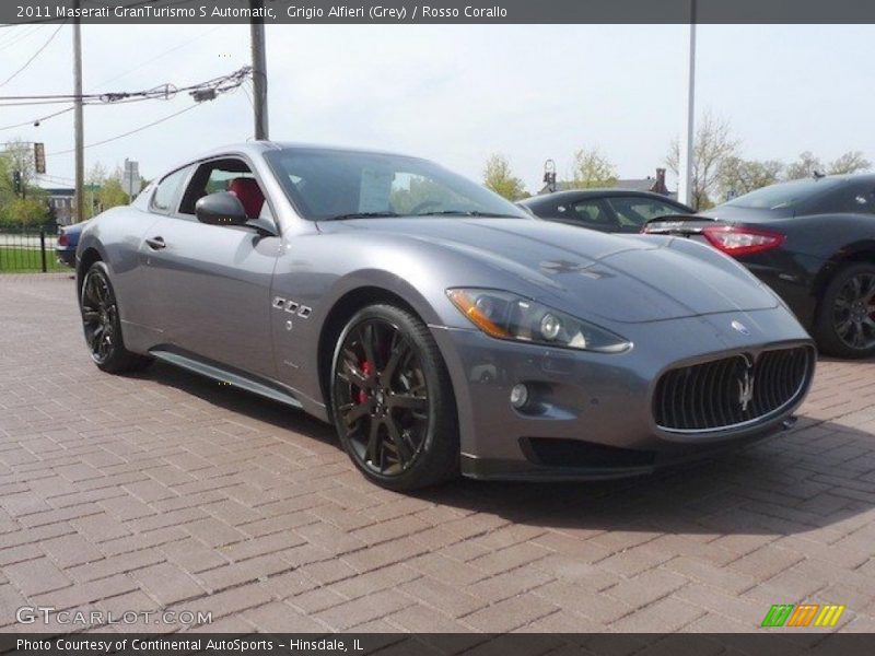 Front 3/4 View of 2011 GranTurismo S Automatic