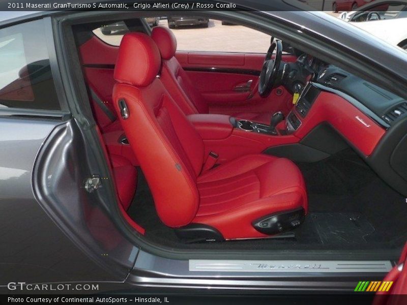  2011 GranTurismo S Automatic Rosso Corallo Interior