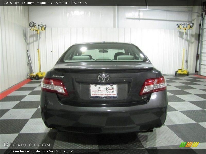 Magnetic Gray Metallic / Ash Gray 2010 Toyota Camry