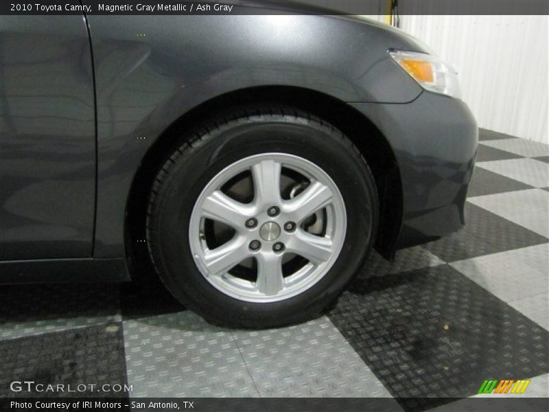 Magnetic Gray Metallic / Ash Gray 2010 Toyota Camry