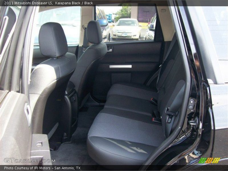 Kalapana Black / Black 2011 Mitsubishi Endeavor LS