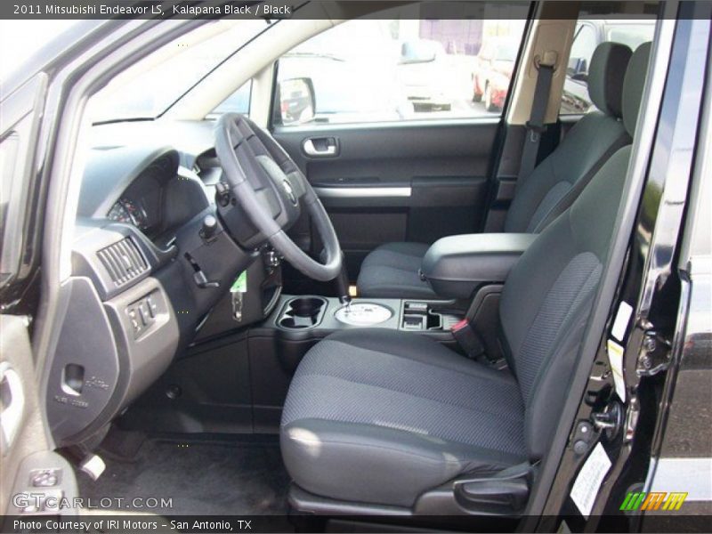 Kalapana Black / Black 2011 Mitsubishi Endeavor LS