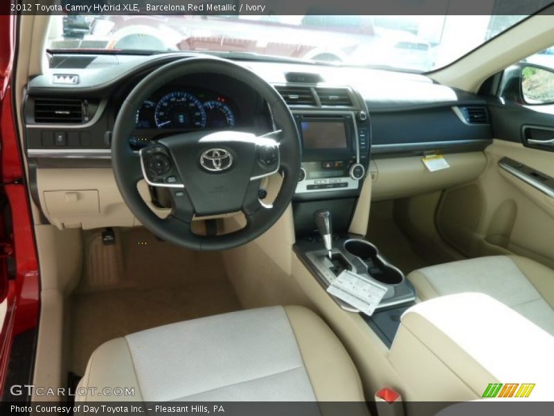 Barcelona Red Metallic / Ivory 2012 Toyota Camry Hybrid XLE