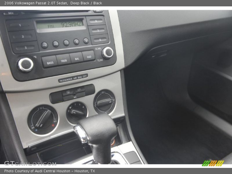 Deep Black / Black 2006 Volkswagen Passat 2.0T Sedan