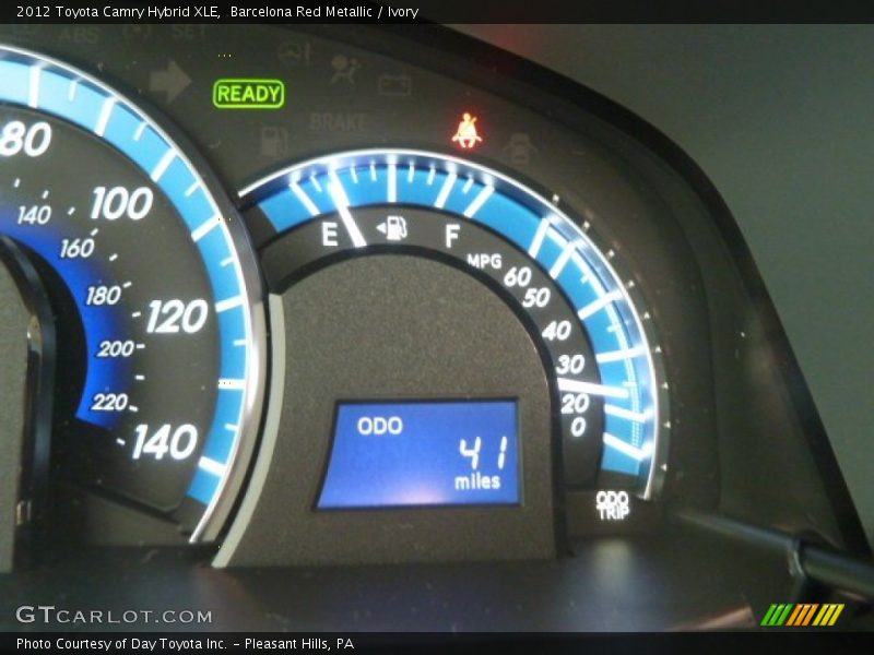 Barcelona Red Metallic / Ivory 2012 Toyota Camry Hybrid XLE