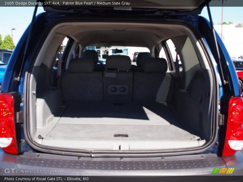 Patriot Blue Pearl / Medium Slate Gray 2005 Dodge Durango SXT 4x4