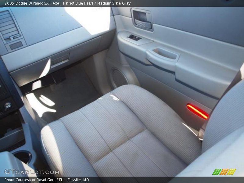 Patriot Blue Pearl / Medium Slate Gray 2005 Dodge Durango SXT 4x4