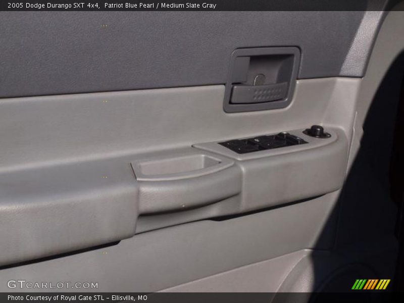 Patriot Blue Pearl / Medium Slate Gray 2005 Dodge Durango SXT 4x4