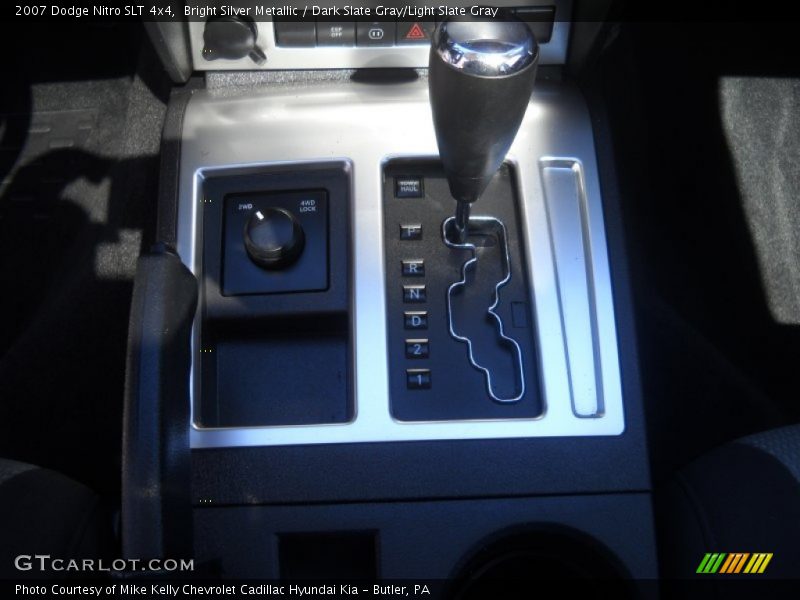 Bright Silver Metallic / Dark Slate Gray/Light Slate Gray 2007 Dodge Nitro SLT 4x4