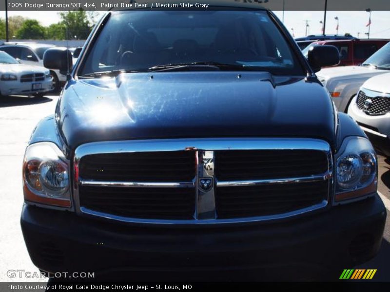 Patriot Blue Pearl / Medium Slate Gray 2005 Dodge Durango SXT 4x4