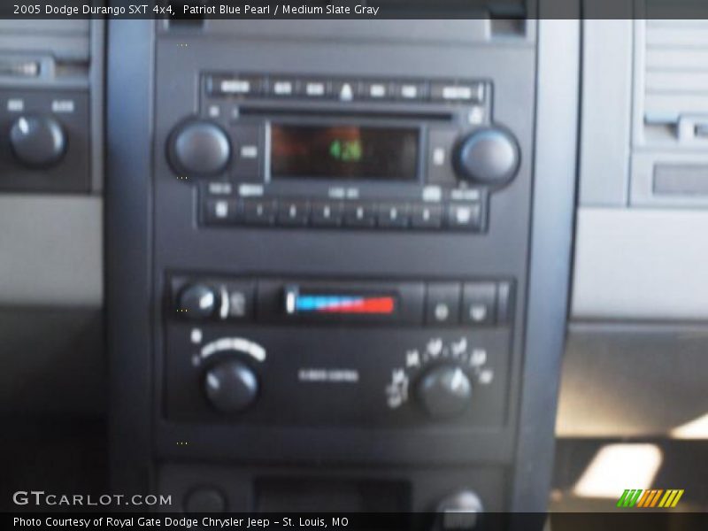 Patriot Blue Pearl / Medium Slate Gray 2005 Dodge Durango SXT 4x4