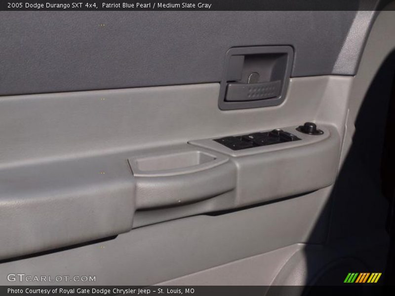 Patriot Blue Pearl / Medium Slate Gray 2005 Dodge Durango SXT 4x4