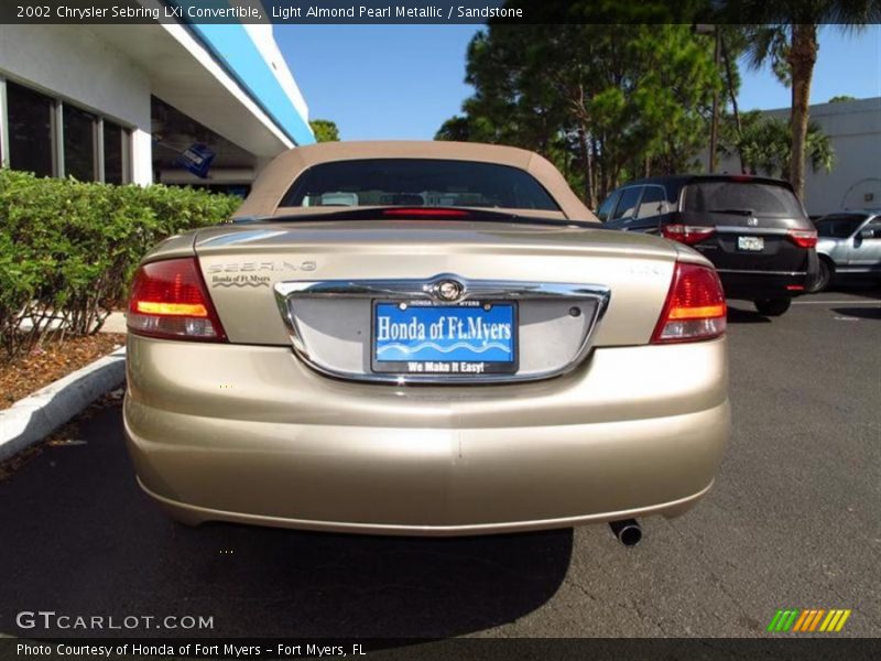 Light Almond Pearl Metallic / Sandstone 2002 Chrysler Sebring LXi Convertible
