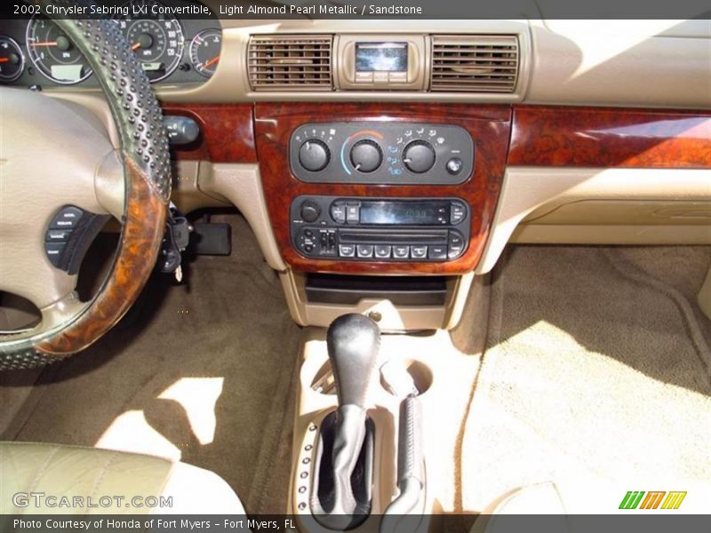 Light Almond Pearl Metallic / Sandstone 2002 Chrysler Sebring LXi Convertible