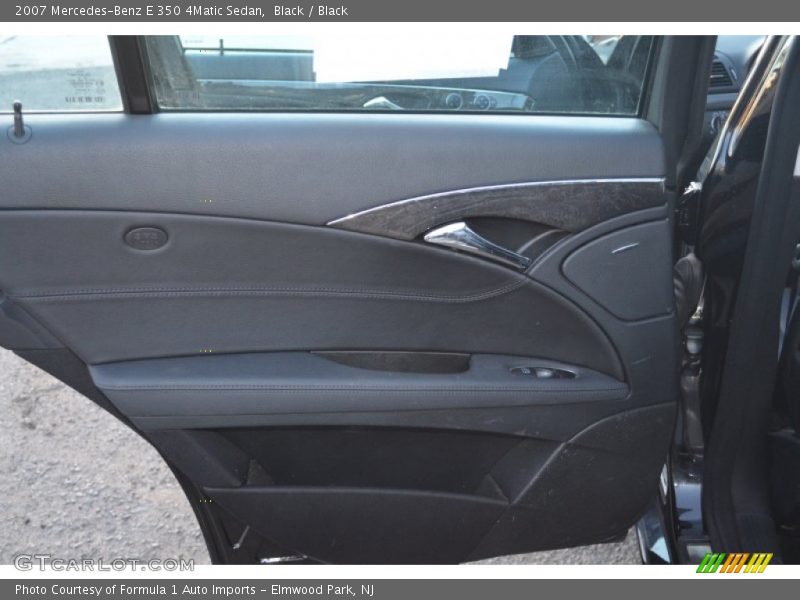 Black / Black 2007 Mercedes-Benz E 350 4Matic Sedan