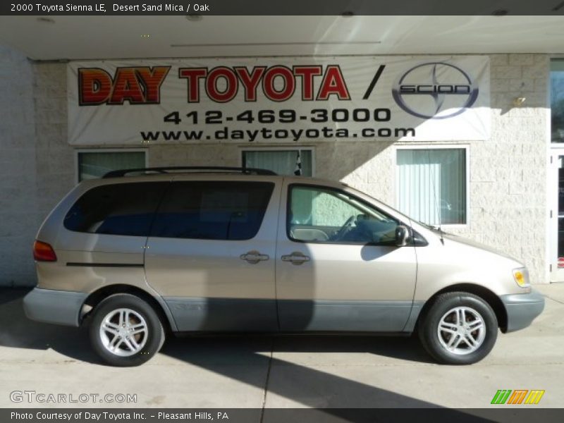 Desert Sand Mica / Oak 2000 Toyota Sienna LE