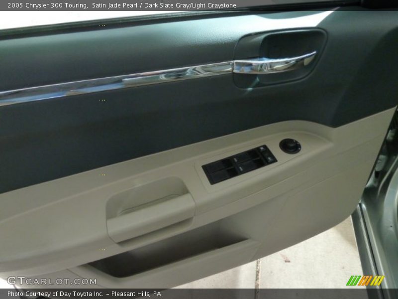 Satin Jade Pearl / Dark Slate Gray/Light Graystone 2005 Chrysler 300 Touring