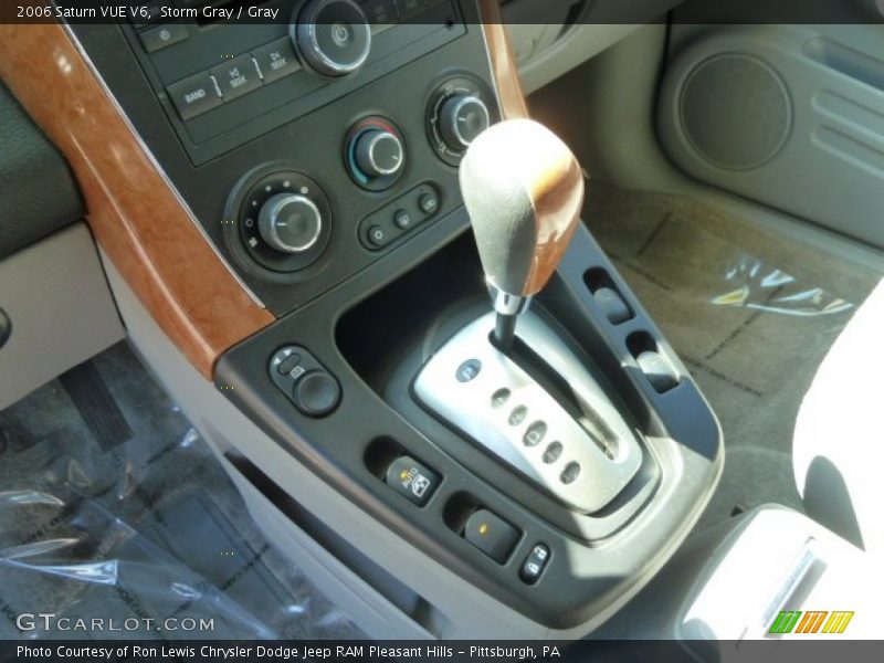 Storm Gray / Gray 2006 Saturn VUE V6