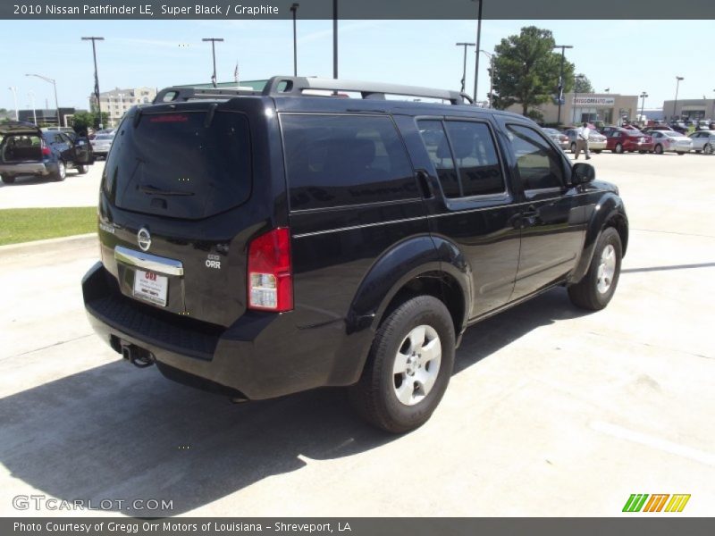Super Black / Graphite 2010 Nissan Pathfinder LE