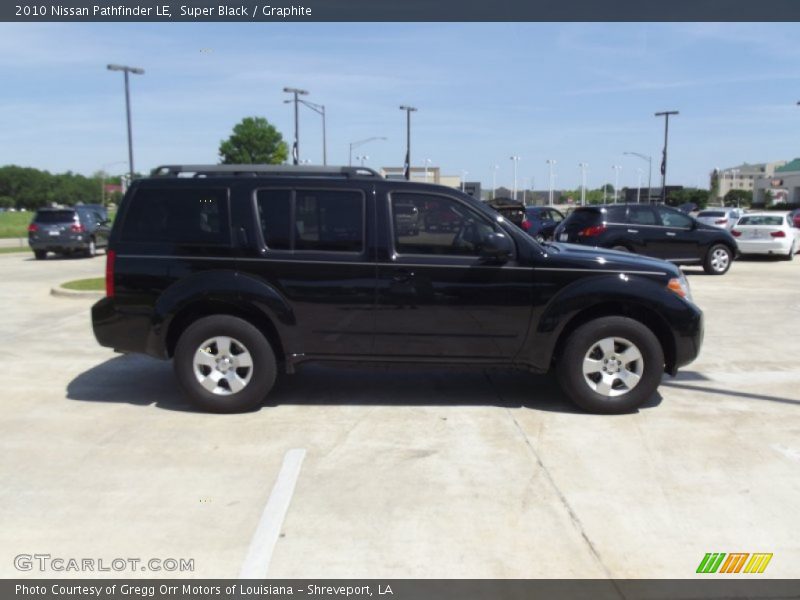 Super Black / Graphite 2010 Nissan Pathfinder LE