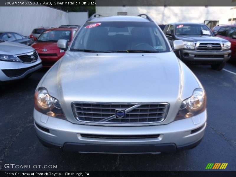 Silver Metallic / Off Black 2009 Volvo XC90 3.2 AWD