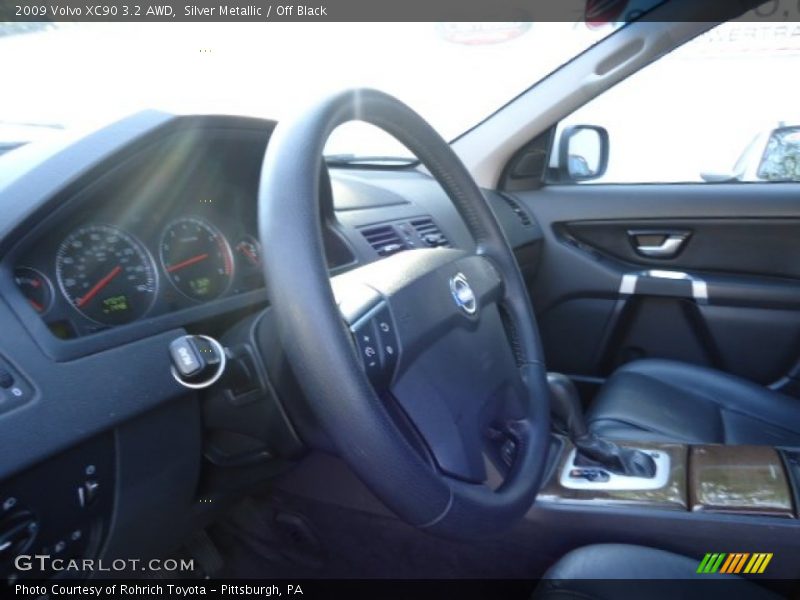 Silver Metallic / Off Black 2009 Volvo XC90 3.2 AWD