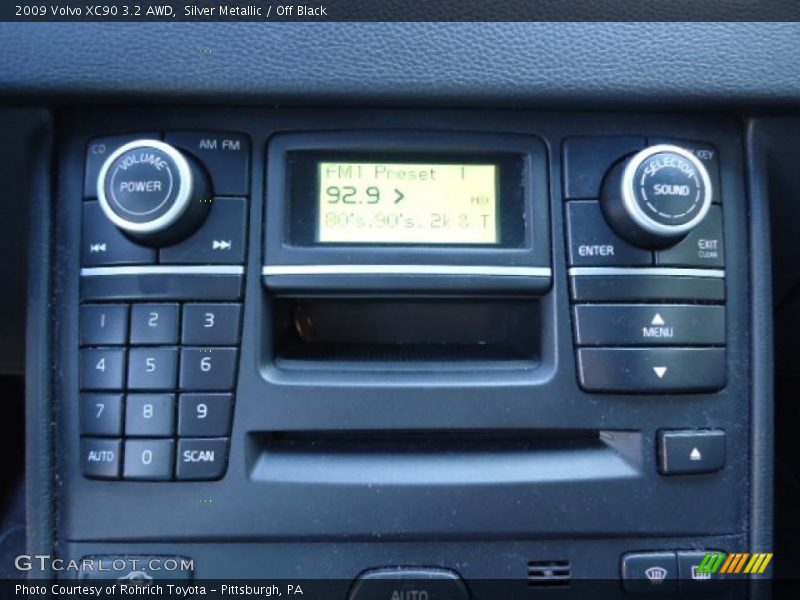 Silver Metallic / Off Black 2009 Volvo XC90 3.2 AWD