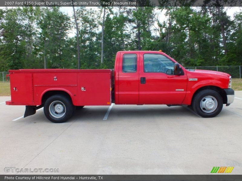  2007 F350 Super Duty XL SuperCab Utility Truck Red