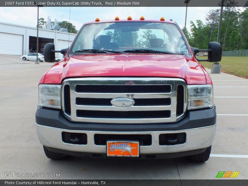 Red / Medium Flint 2007 Ford F350 Super Duty XL SuperCab Utility Truck