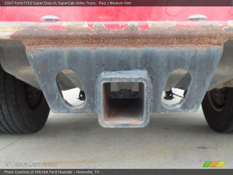 Red / Medium Flint 2007 Ford F350 Super Duty XL SuperCab Utility Truck