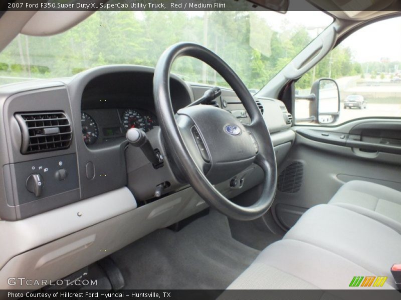  2007 F350 Super Duty XL SuperCab Utility Truck Medium Flint Interior