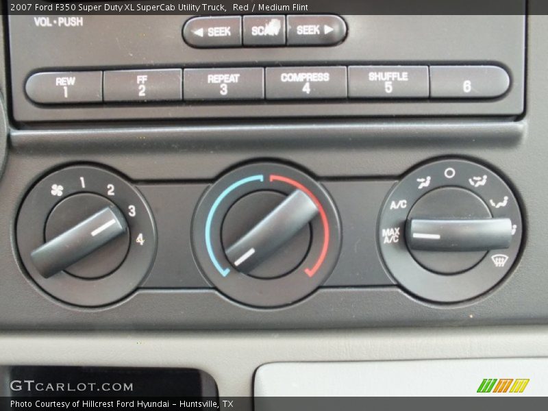 Red / Medium Flint 2007 Ford F350 Super Duty XL SuperCab Utility Truck