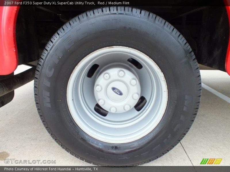  2007 F350 Super Duty XL SuperCab Utility Truck Wheel
