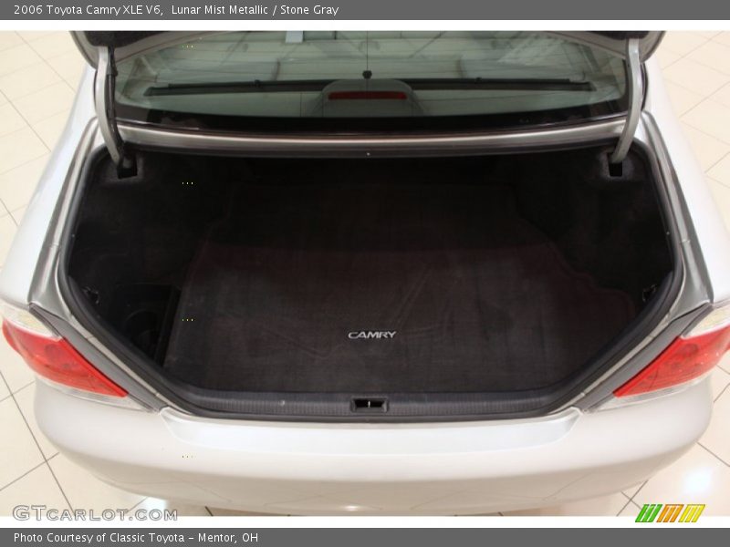 Lunar Mist Metallic / Stone Gray 2006 Toyota Camry XLE V6