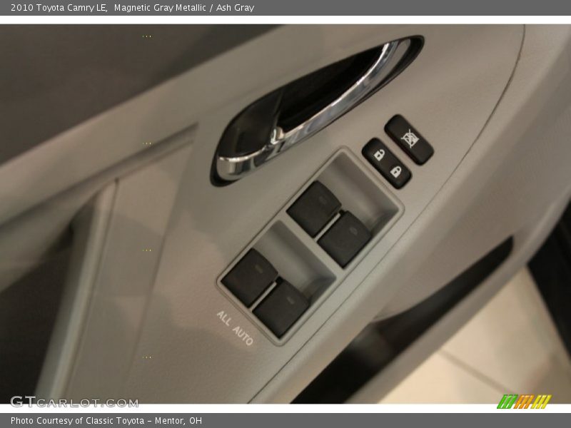 Magnetic Gray Metallic / Ash Gray 2010 Toyota Camry LE