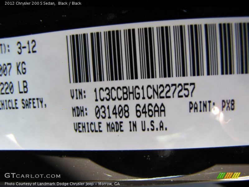 PX8 - 2012 Chrysler 200 S Sedan