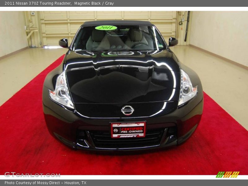 Magnetic Black / Gray 2011 Nissan 370Z Touring Roadster