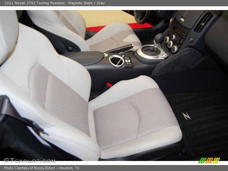 Magnetic Black / Gray 2011 Nissan 370Z Touring Roadster