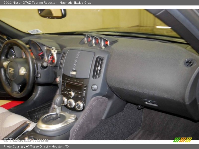Magnetic Black / Gray 2011 Nissan 370Z Touring Roadster