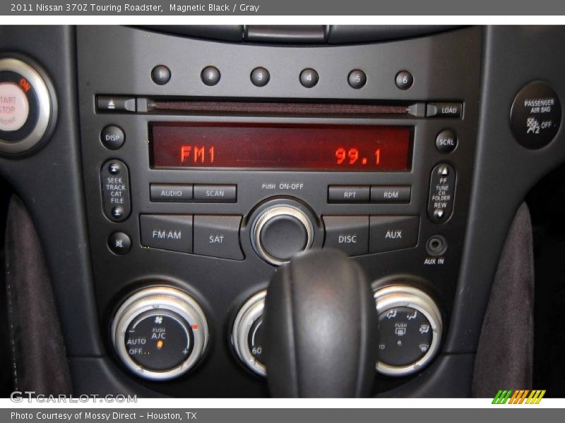 Magnetic Black / Gray 2011 Nissan 370Z Touring Roadster
