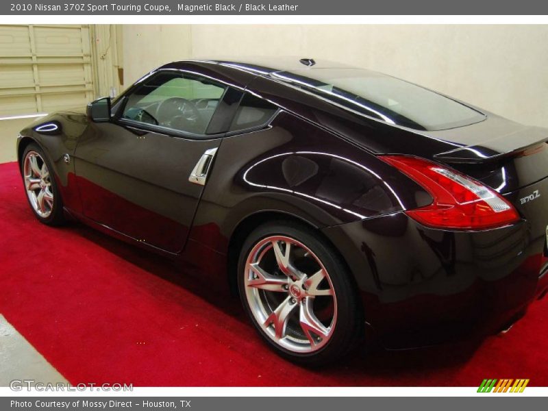 Magnetic Black / Black Leather 2010 Nissan 370Z Sport Touring Coupe