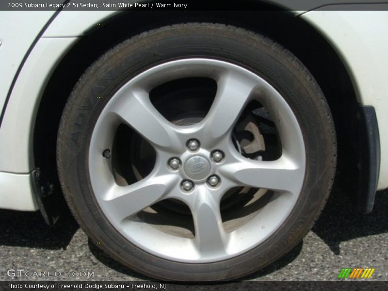 Satin White Pearl / Warm Ivory 2009 Subaru Legacy 2.5i Sedan