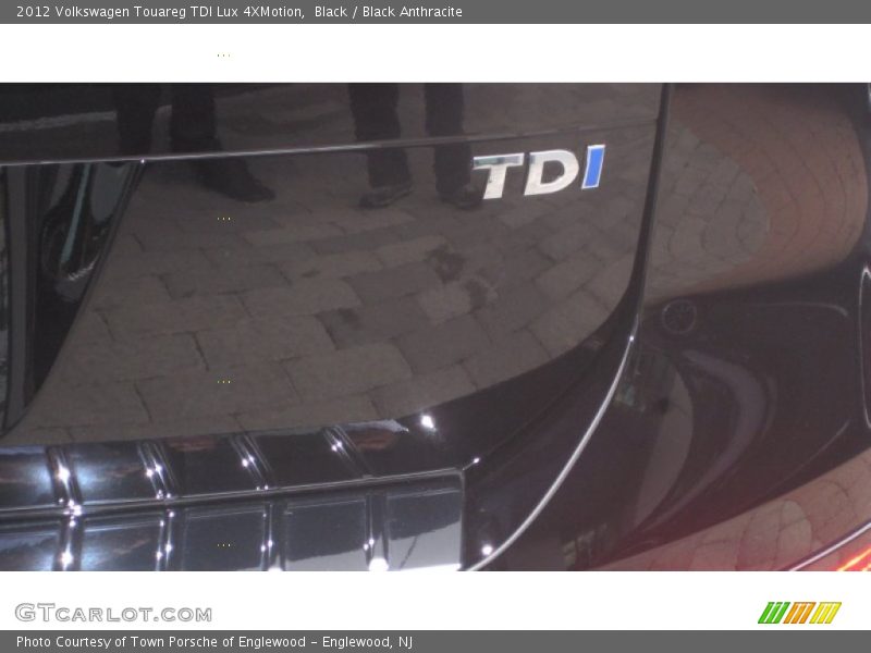Black / Black Anthracite 2012 Volkswagen Touareg TDI Lux 4XMotion