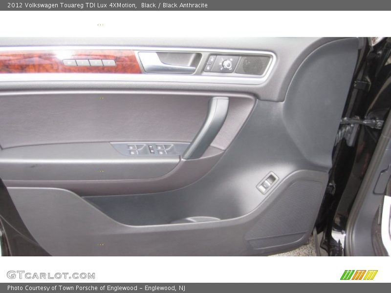 Black / Black Anthracite 2012 Volkswagen Touareg TDI Lux 4XMotion