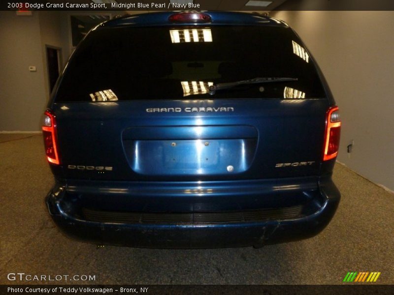 Midnight Blue Pearl / Navy Blue 2003 Dodge Grand Caravan Sport