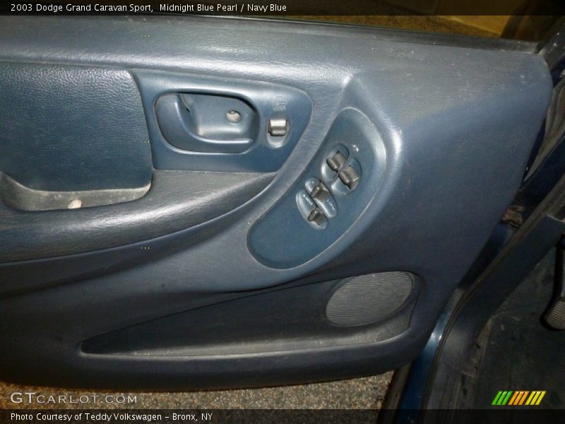 Midnight Blue Pearl / Navy Blue 2003 Dodge Grand Caravan Sport