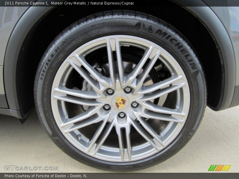 Meteor Grey Metallic / Natural Espresso/Cognac 2011 Porsche Cayenne S