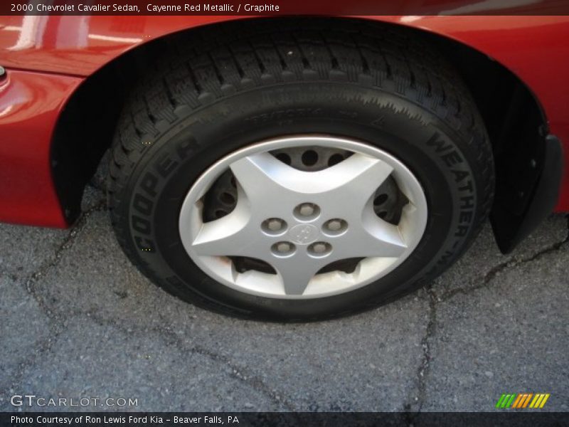Cayenne Red Metallic / Graphite 2000 Chevrolet Cavalier Sedan