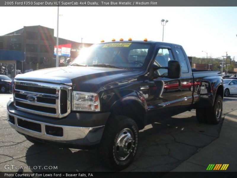True Blue Metallic / Medium Flint 2005 Ford F350 Super Duty XLT SuperCab 4x4 Dually