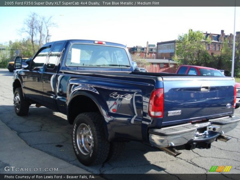 True Blue Metallic / Medium Flint 2005 Ford F350 Super Duty XLT SuperCab 4x4 Dually
